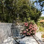 Apartamento Ana With Private Pool Otok (Split-Dalmatia)