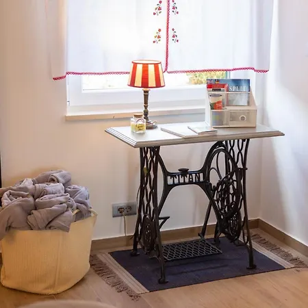 Ana With Private Pool Lägenhet *