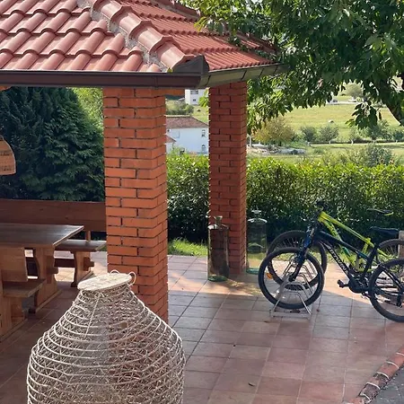 Ana With Private Pool Appartement Otok (Split-Dalmatia)