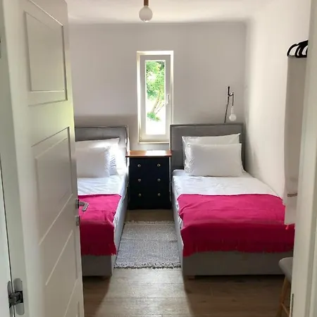 Ana With Private Pool * Otok (Split-Dalmatia)